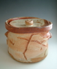 MARCUS O'MAHONY - Lidded Shino jar - stoneware - 15 x 19 cm - €250